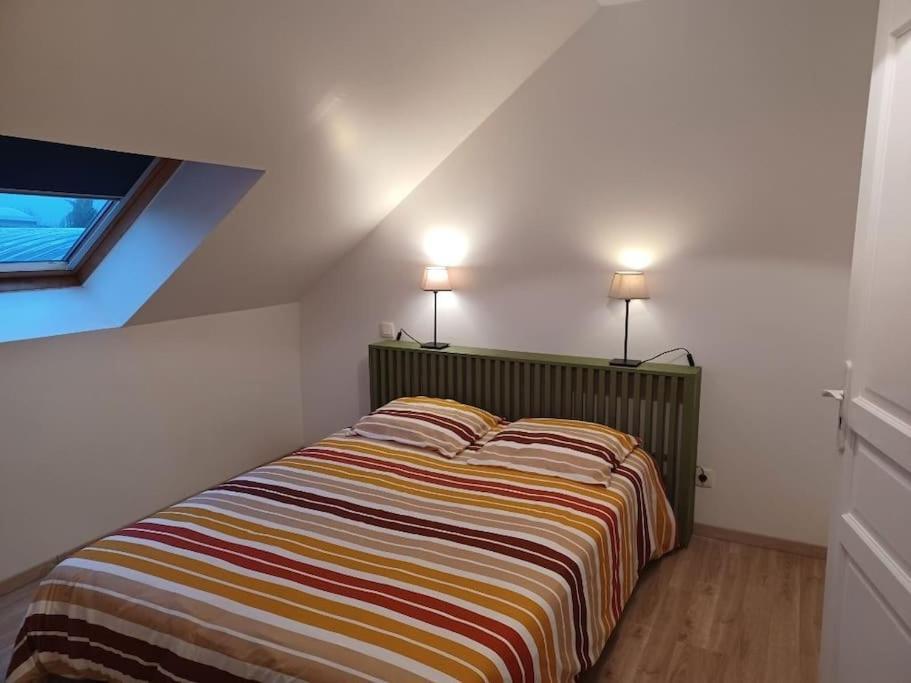Le Duplex Saint Pry Apartment Bethune Bagian luar foto
